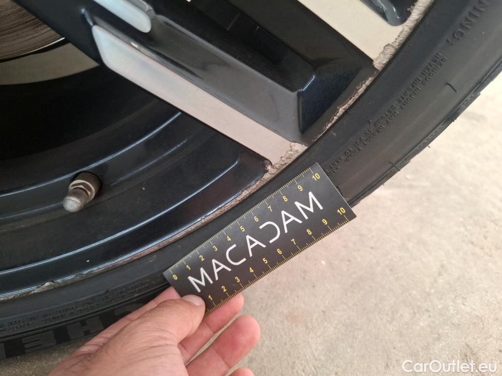  Bmw  Serie 3 Série 3 Touring 330 e M Sport 2.0 290CV BVA8 E6d #37