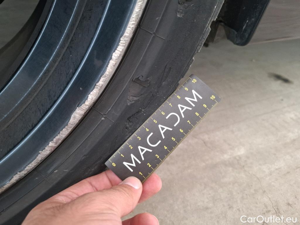  Bmw  Serie 3 Série 3 Touring 330 e M Sport 2.0 290CV BVA8 E6d #110