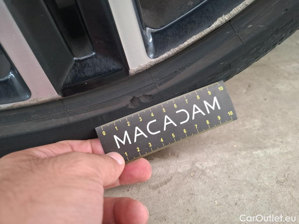  Bmw  Serie 3 Série 3 Touring 330 e M Sport 2.0 290CV BVA8 E6d #109