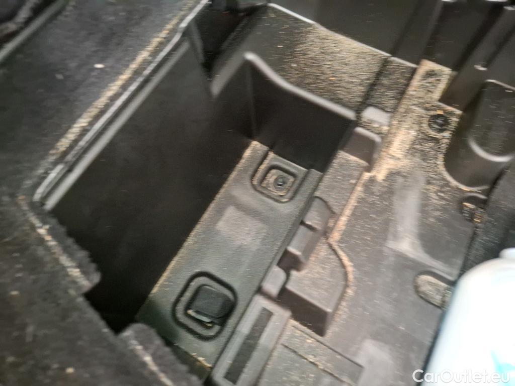  Bmw  Serie 3 Série 3 Touring 330 e M Sport 2.0 290CV BVA8 E6d #151