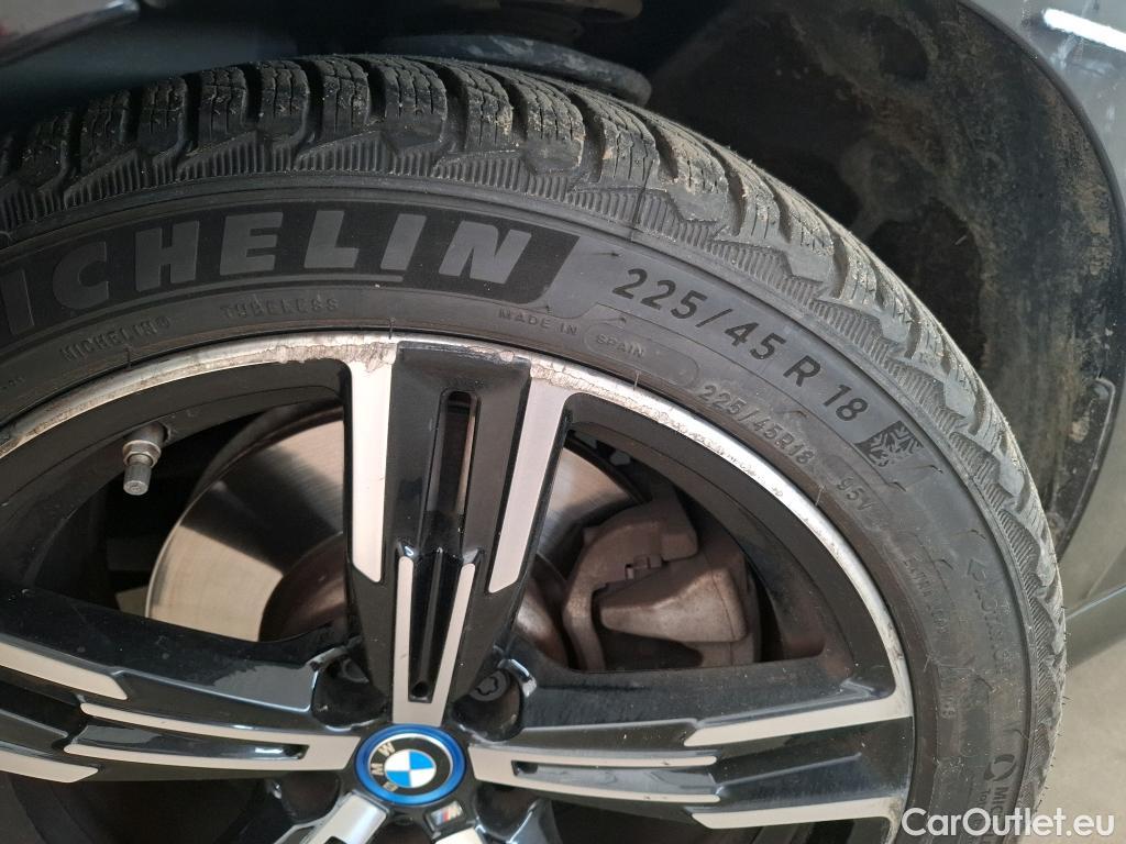  Bmw  Serie 3 Série 3 Touring 330 e M Sport 2.0 290CV BVA8 E6d #166