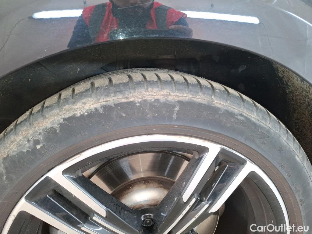  Bmw  Serie 3 Série 3 Touring 330 e M Sport 2.0 290CV BVA8 E6d #153