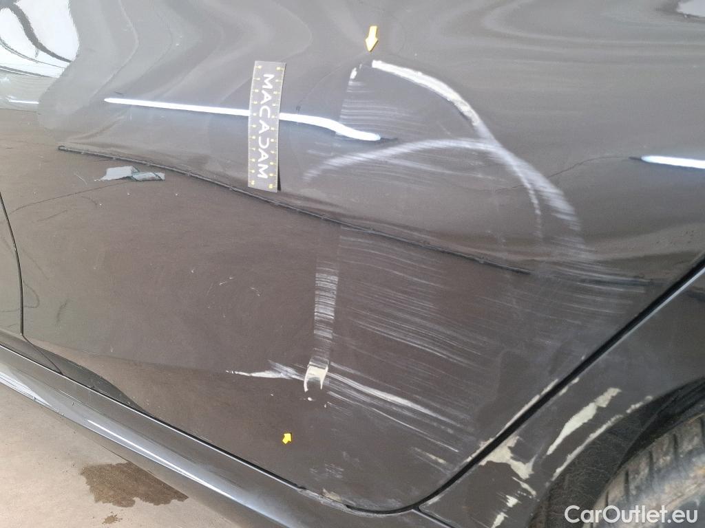  Bmw  Serie 3 Série 3 Touring 330 e M Sport 2.0 290CV BVA8 E6d #14