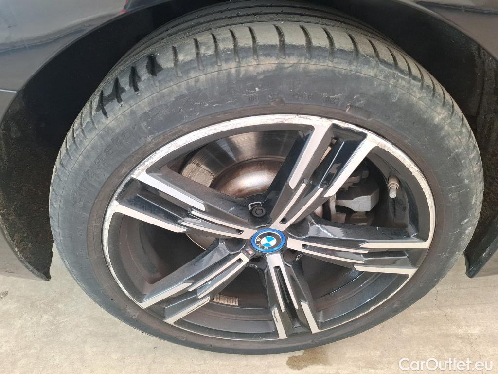  Bmw  Serie 3 Série 3 Touring 330 e M Sport 2.0 290CV BVA8 E6d #106