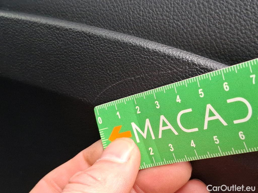  Bmw  Serie 3 BMW Série 3 Berline / 2018 / 4P / Berline 330e 292ch Edition Sport BVA8 Hybride #43