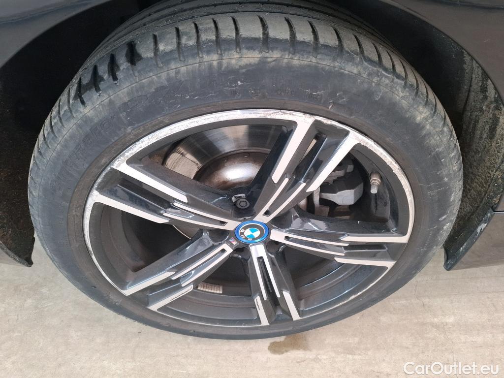  Bmw  Serie 3 Série 3 Touring 330 e M Sport 2.0 290CV BVA8 E6d #42