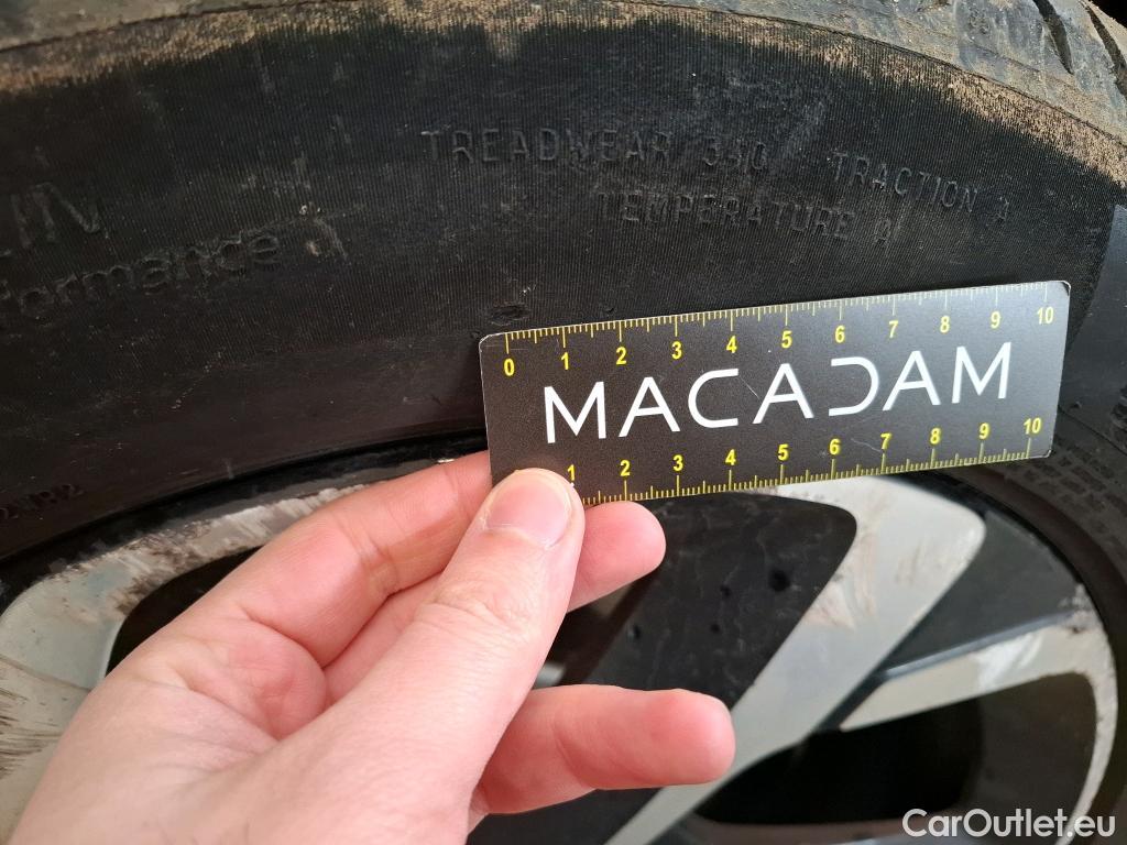  Citroen  C5 Aircross CITROEN  / 2018 / 5P / SUV Hybrid 225 ë-EAT8 Shine #27