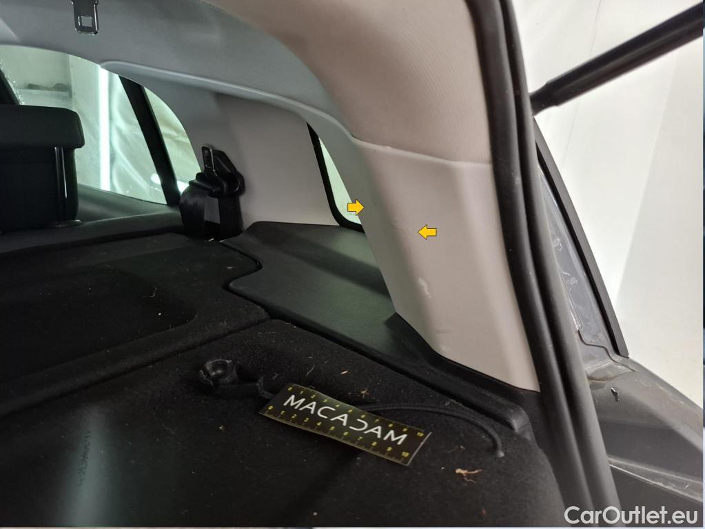  Citroen  C5 Aircross CITROEN  / 2018 / 5P / SUV Hybrid 225 ë-EAT8 Shine #49