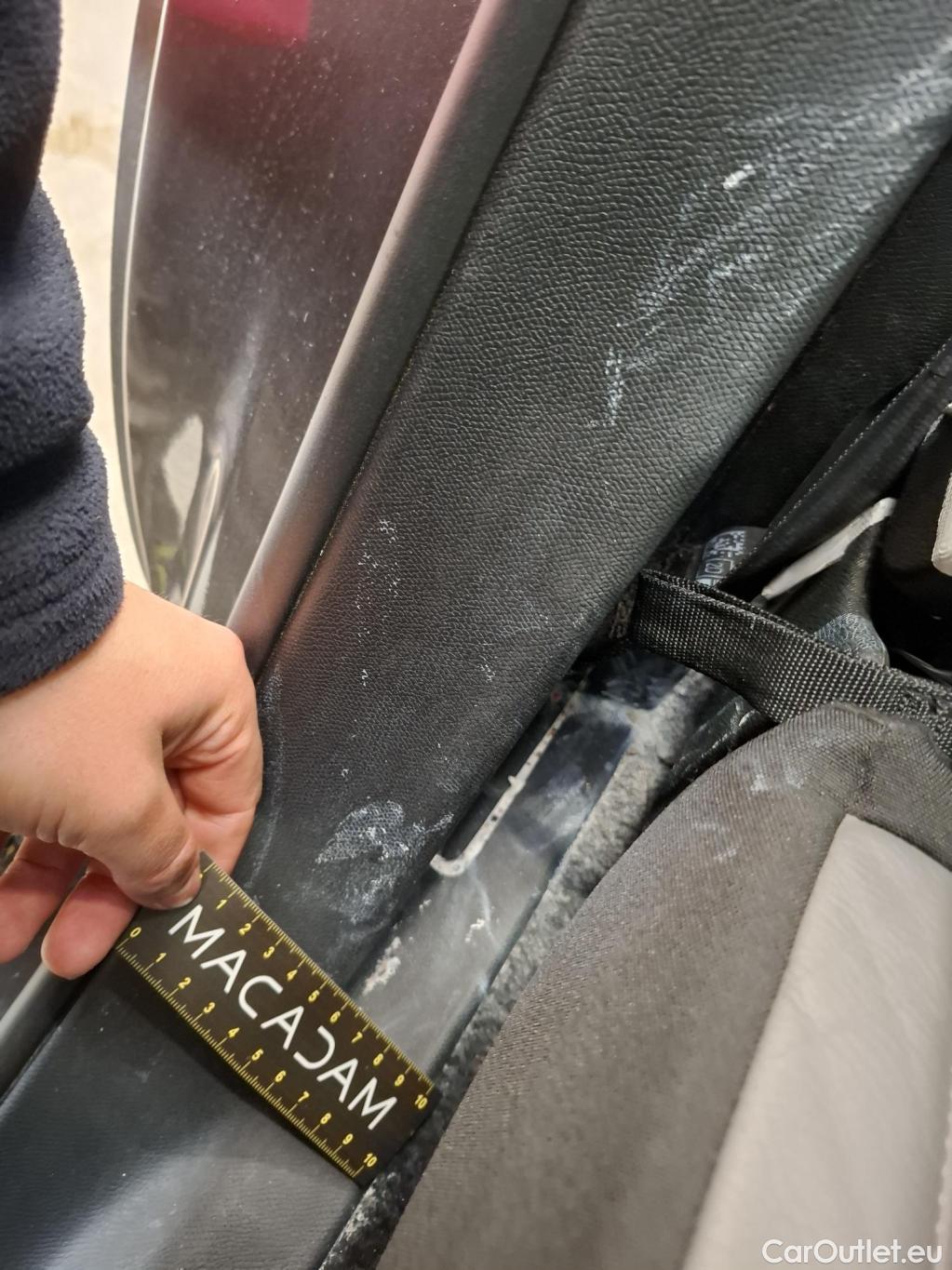  Citroen  C5 Aircross CITROEN  / 2018 / 5P / SUV Hybrid 225 ë-EAT8 Shine #32