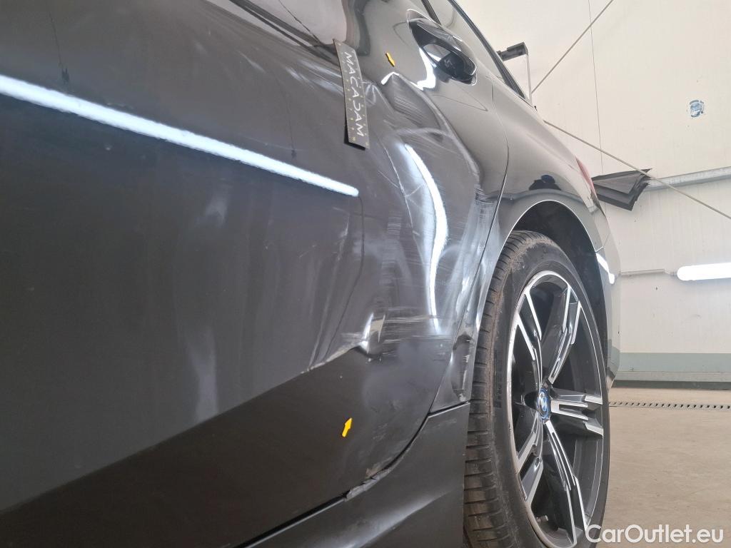  Bmw  Serie 3 Série 3 Touring 330 e M Sport 2.0 290CV BVA8 E6d #11