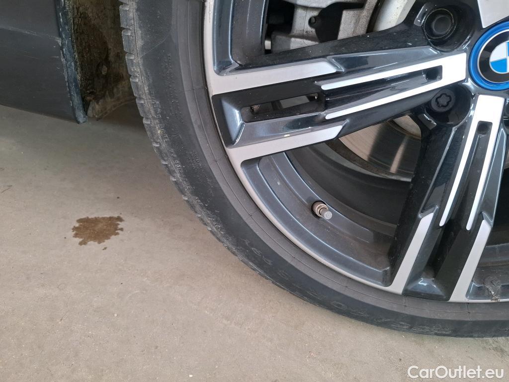  Bmw  Serie 3 Série 3 Touring 330 e M Sport 2.0 290CV BVA8 E6d #156