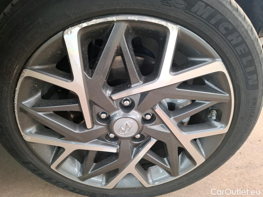  Hyundai  Konna HYUNDAI Kona / 2020 / 5P / SUV 1.6 HYBRID 141 EXECUTIVE HEV #11