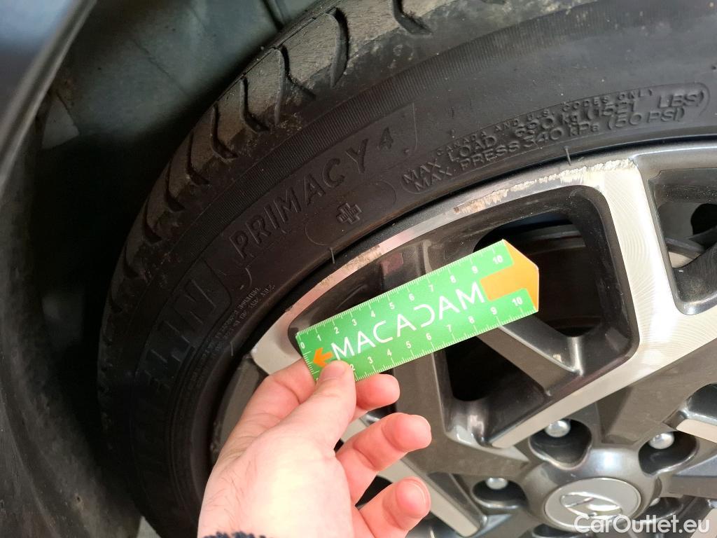  Hyundai  Konna Kona Executive Hybrid 2WD 1.6 GDI 140CV BVA6 E6d #28