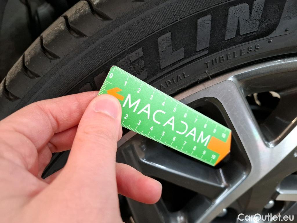  Hyundai  Konna Kona Executive Hybrid 2WD 1.6 GDI 140CV BVA6 E6d #8