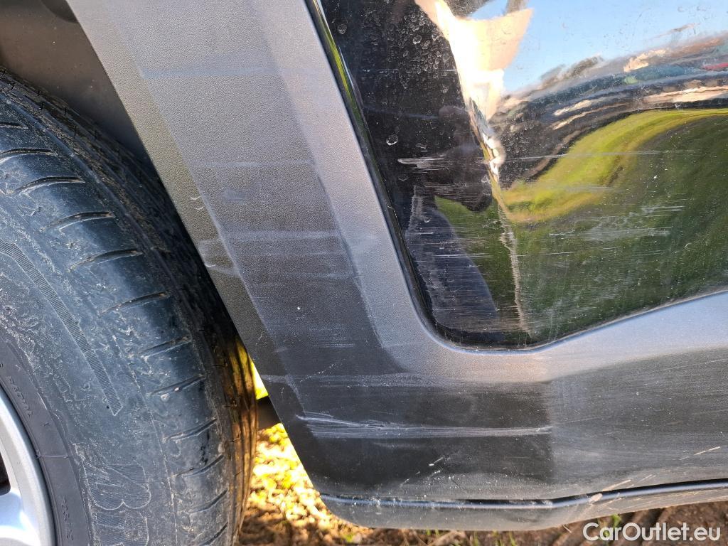  Jeep  Patriot JEEP Renegade / 2018 / 5P / SUV 1.5 MHEV Turbo T4 130 Limited #24