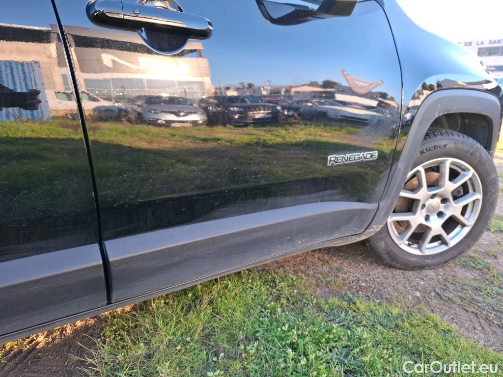  Jeep  Patriot JEEP Renegade / 2018 / 5P / SUV 1.5 MHEV Turbo T4 130 Limited #8