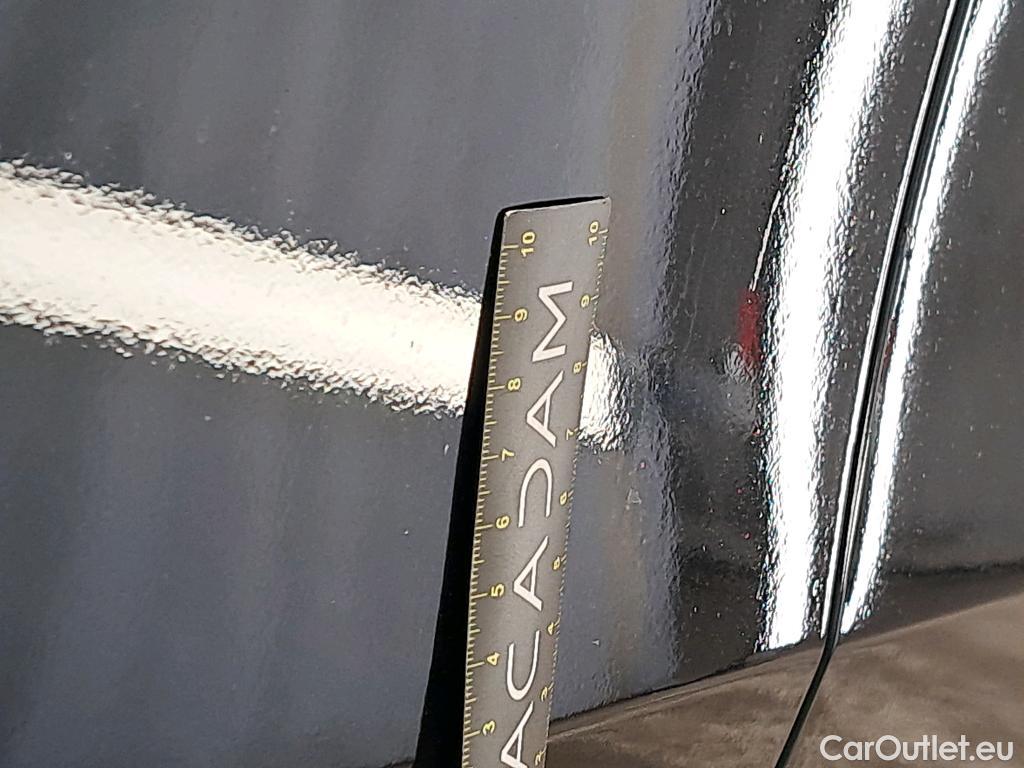  Mercedes  A-Klasse MERCEDES-BENZ Classe A Compact / 2018 / 5P / Berline A 250 e Business Line 8G-DCT #5