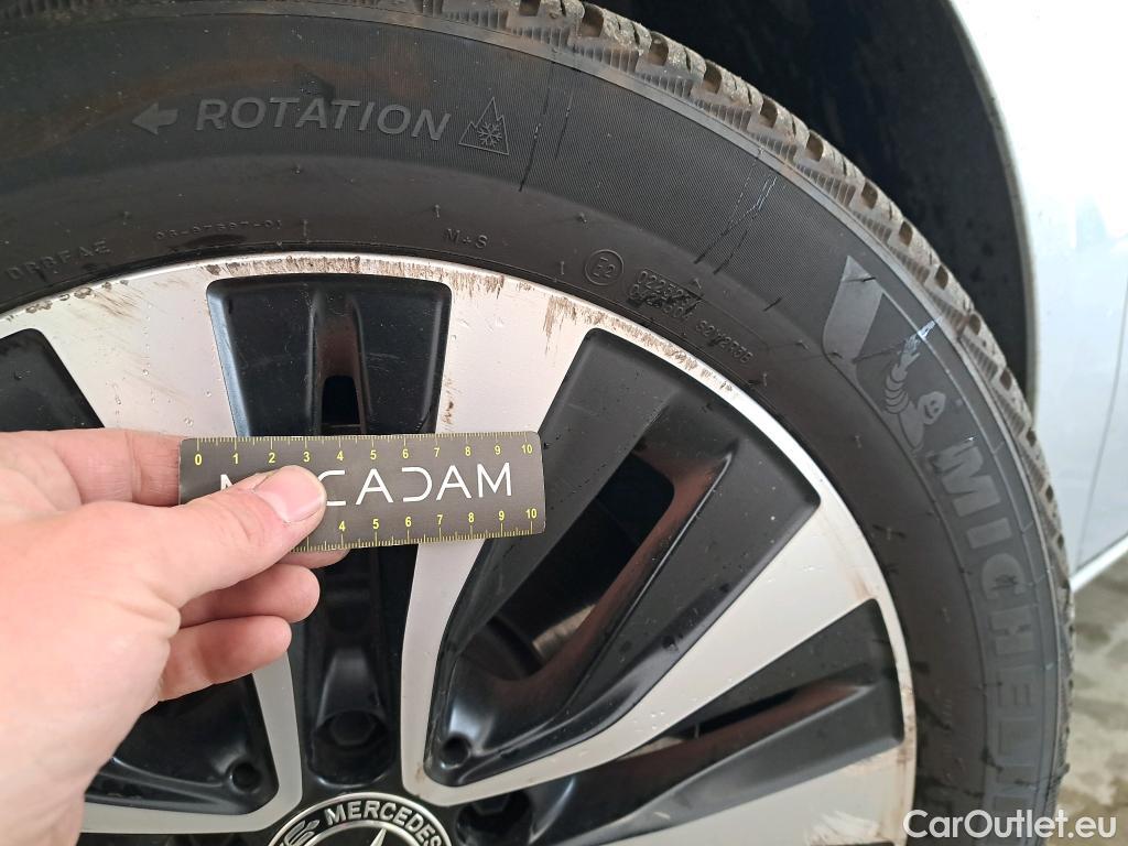  Mercedes  A-Klasse Classe A Compact  2018  5P  Berline A 250 e Business Line 8GDCT
 #15