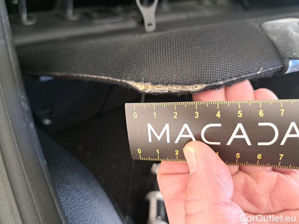  Mercedes  A-Klasse MERCEDES-BENZ Classe A Compact / 2018 / 5P / Berline A 250 e Business Line 8G-DCT #12