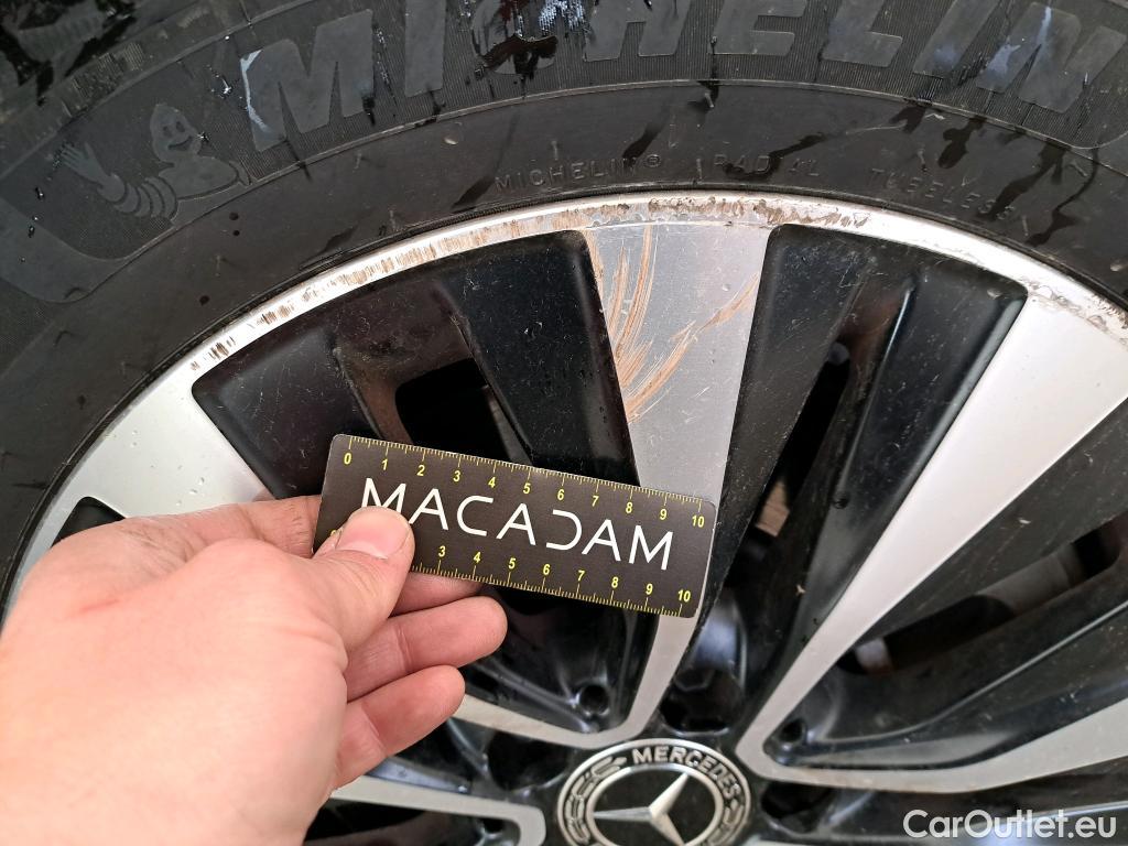  Mercedes  A-Klasse Classe A Compact  2018  5P  Berline A 250 e Business Line 8GDCT
 #22