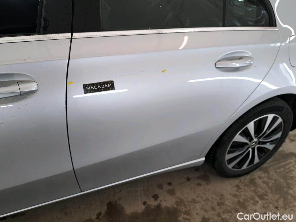  Mercedes  A-Klasse Classe A Compact  2018  5P  Berline A 250 e Business Line 8GDCT
 #7