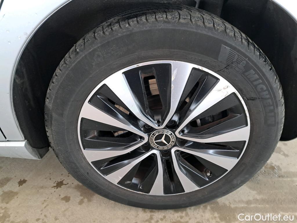  Mercedes  A-Klasse Classe A Compact  2018  5P  Berline A 250 e Business Line 8GDCT
 #9