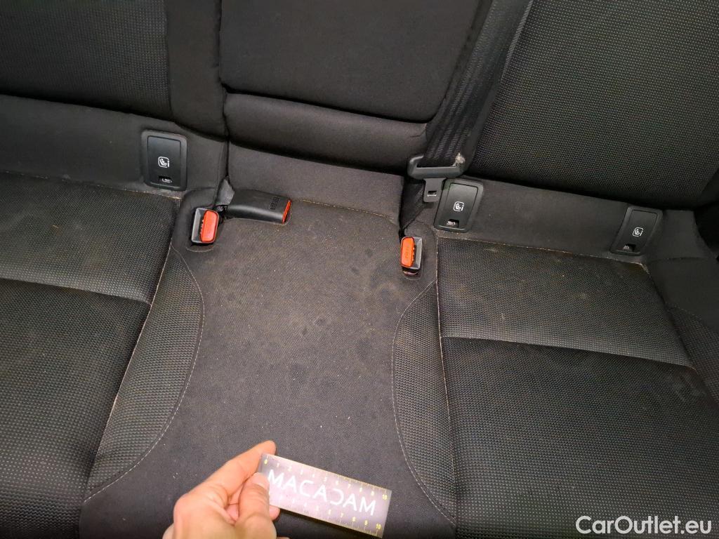  Mazda  CX-30 MAZDA  / 2019 / 5P / Crossover 2.0L Skyactiv-G M Hybrid Sportline BVA6 #32