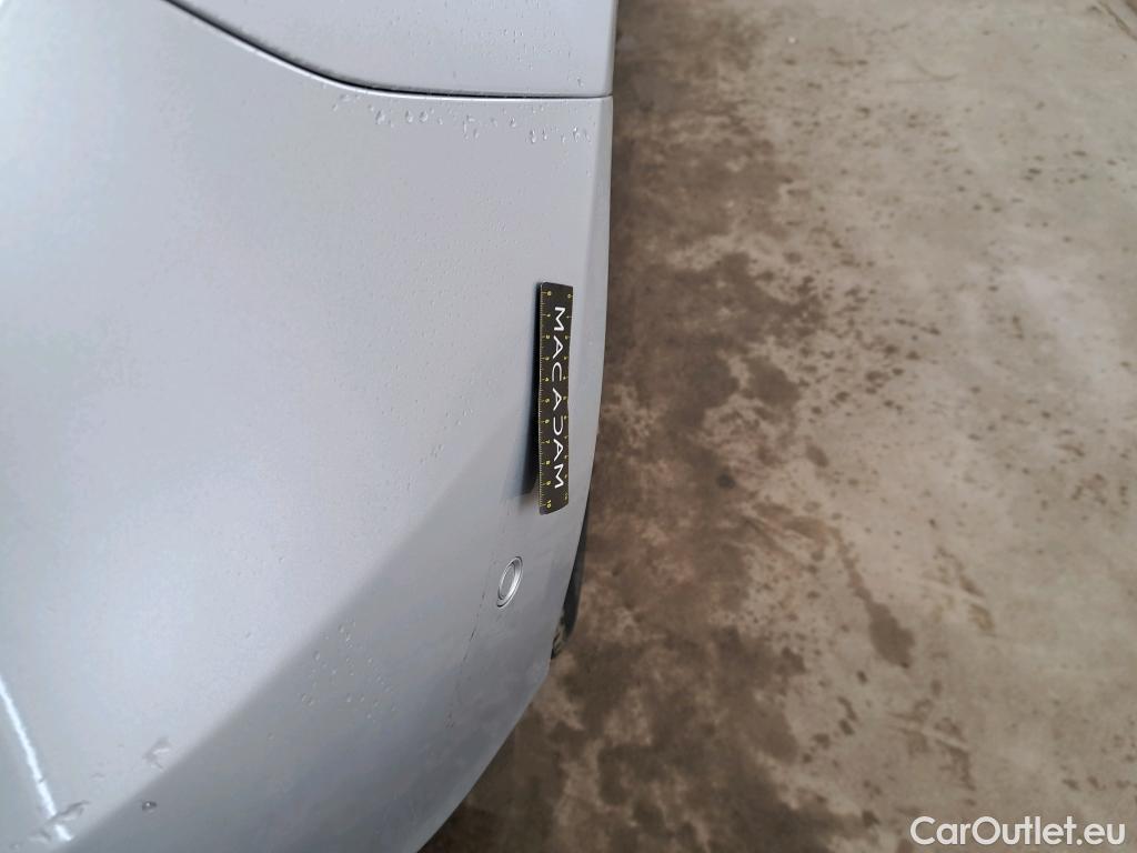  Mercedes  A-Klasse Classe A Compact  2018  5P  Berline A 250 e Business Line 8GDCT
 #2