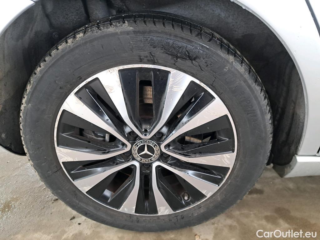  Mercedes  A-Klasse Classe A Compact  2018  5P  Berline A 250 e Business Line 8GDCT
 #11