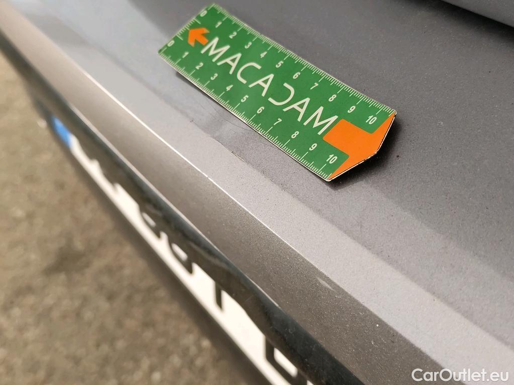  Peugeot  308 PEUGEOT  / 2021 / 5P / Berline PHEV 180 E-EAT8 ALLURE PACK #23