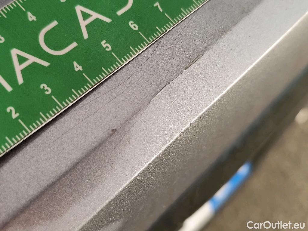  Peugeot  308 PEUGEOT  / 2021 / 5P / Berline PHEV 180 E-EAT8 ALLURE PACK #24