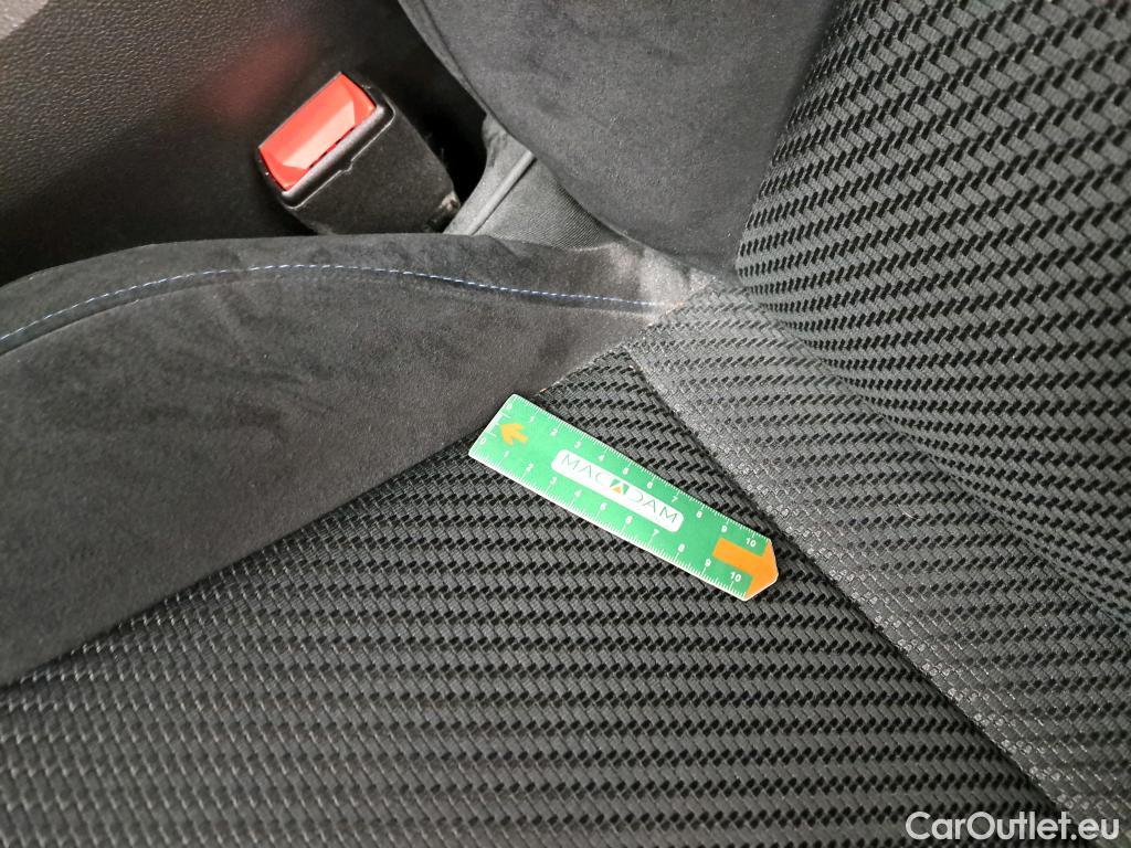  Renault  Austral RENAULT  / 2022 / 5P / Crossover TECHNO ESPRIT ALPINE MILD HYBRID 160 #27