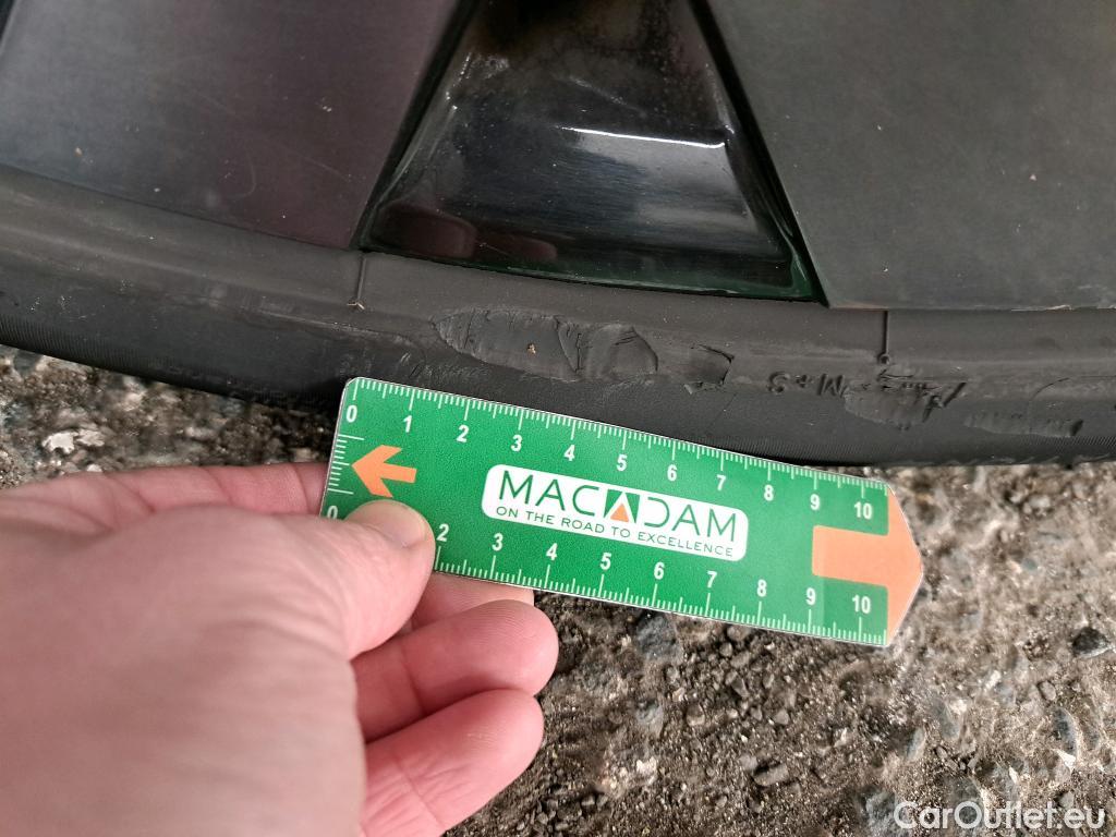  Renault  Austral RENAULT  / 2022 / 5P / Crossover TECHNO ESPRIT ALPINE MILD HYBRID 160 #6