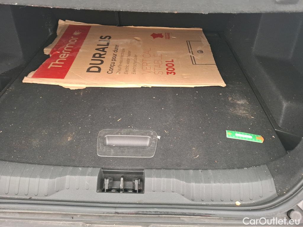  Renault  Arkana RENAULT  / 2021 / 5P / SUV R.S. Line TCe 160 EDC FAP - 21B #11