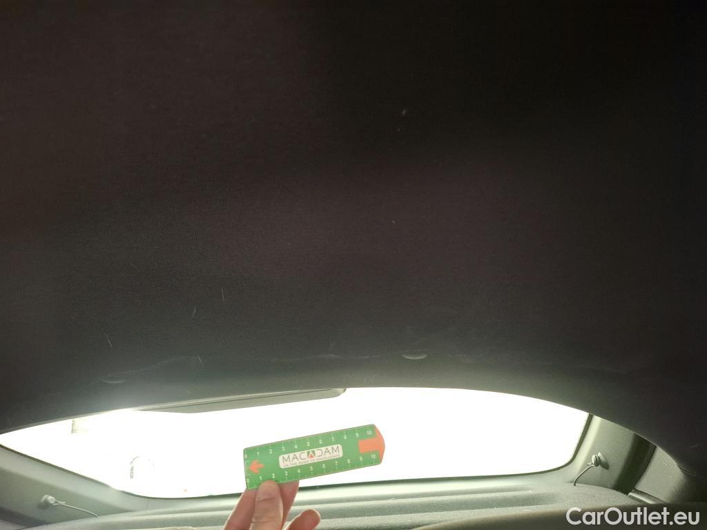  Renault  Arkana RENAULT  / 2021 / 5P / SUV R.S. Line TCe 160 EDC FAP - 21B #9