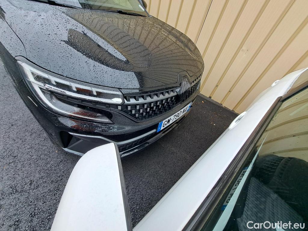  Renault  Austral RENAULT  / 2022 / 5P / Crossover TECHNO ESPRIT ALPINE MILD HYBRID 160 #29