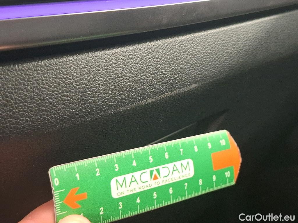  Renault  Arkana RENAULT  / 2021 / 5P / SUV R.S. Line TCe 160 EDC FAP - 21B #13