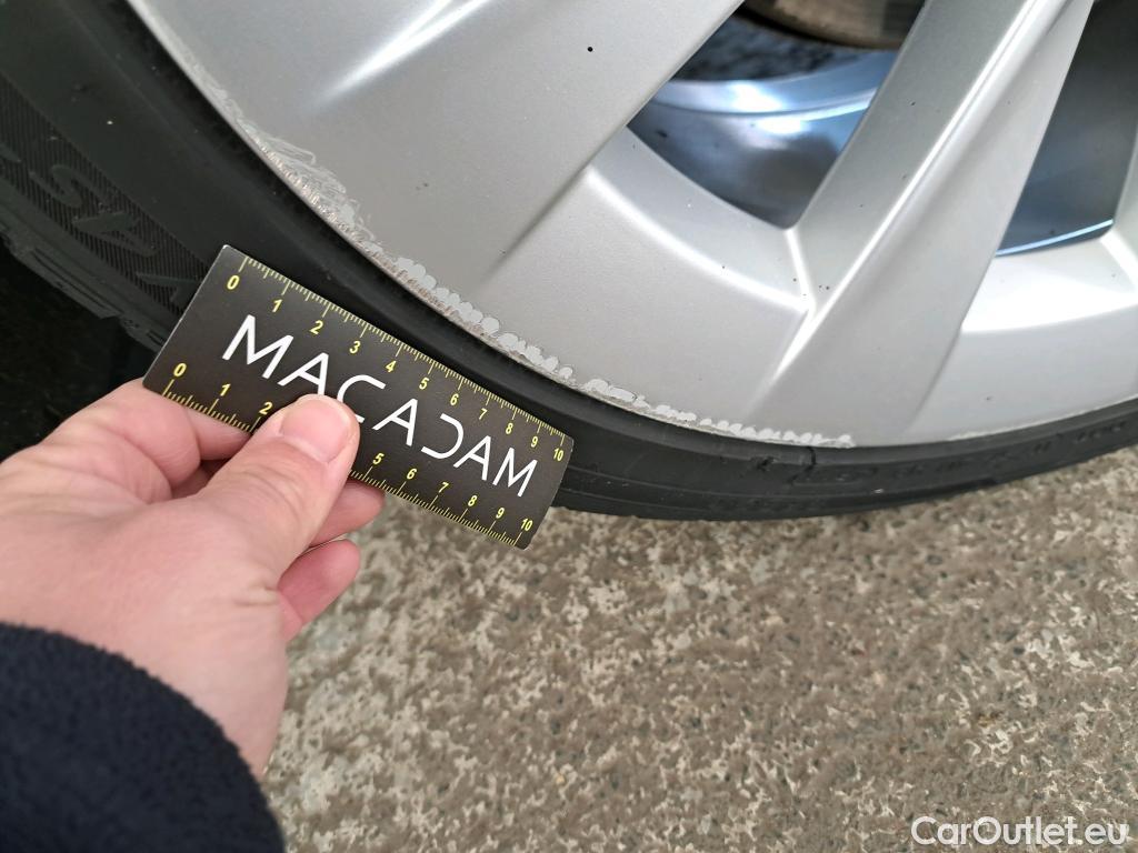  Tesla  Model 3 TESLA  / 2018 / 4P / Berline Grande Autonomie #16