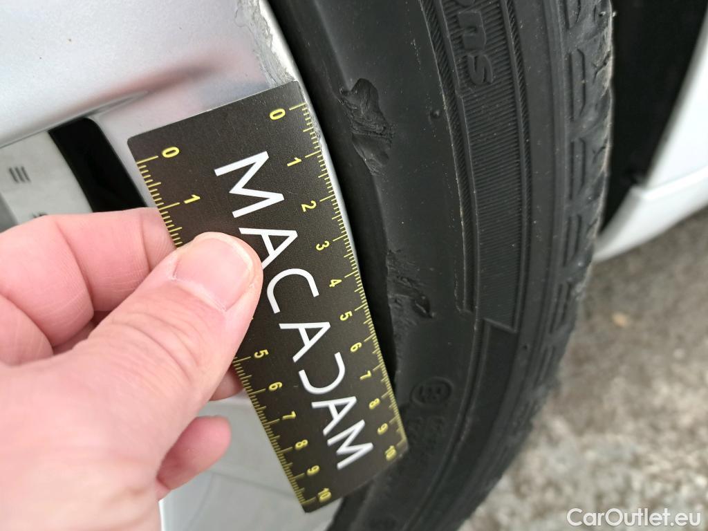  Tesla  Model 3 TESLA  / 2018 / 4P / Berline Grande Autonomie #2