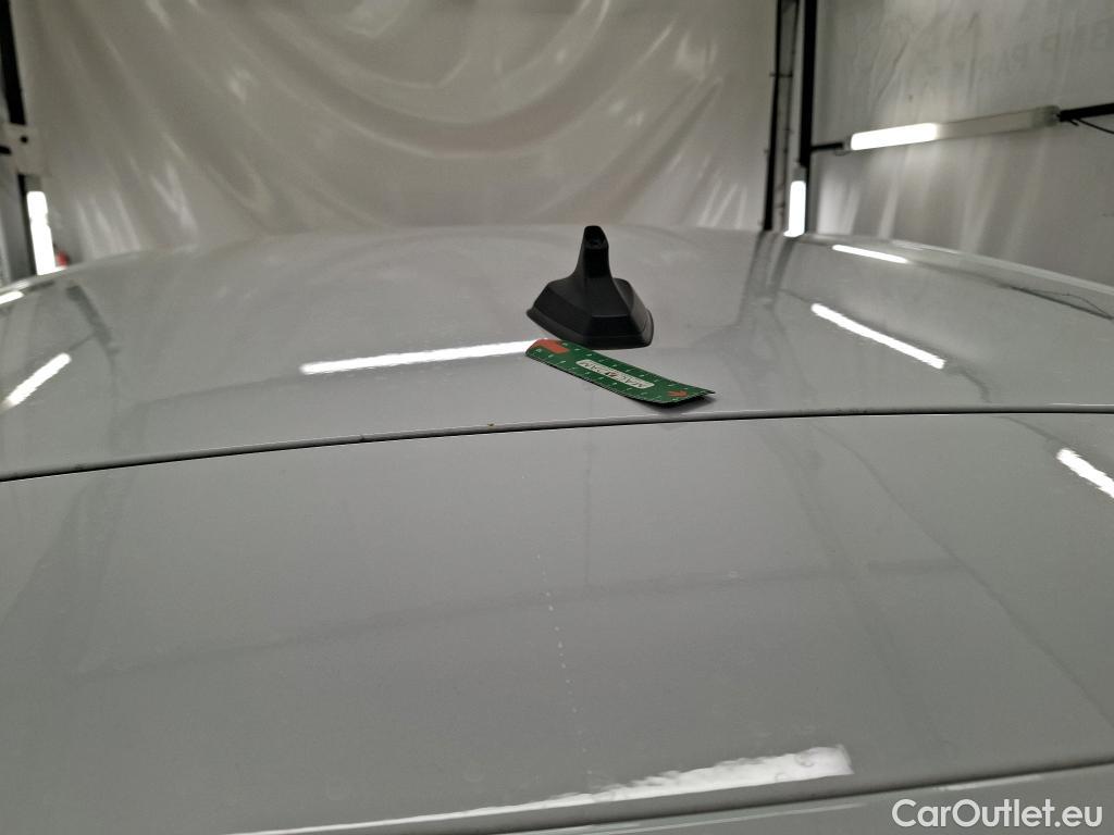  Renault  Clio  V Business 1.6 E-TECH Hybrid 140CV BVA6 E6d #23