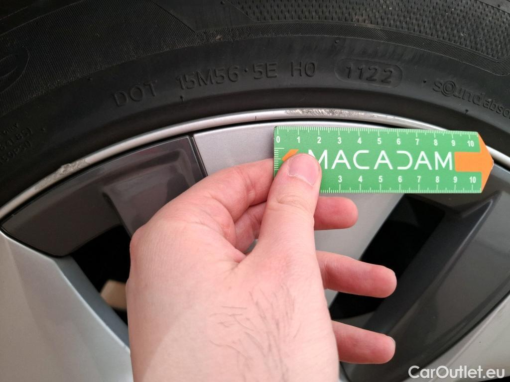  Tesla  Model Y TESLA   2020  5P  SUV Grand Autonomie Dual Motor AWD #17