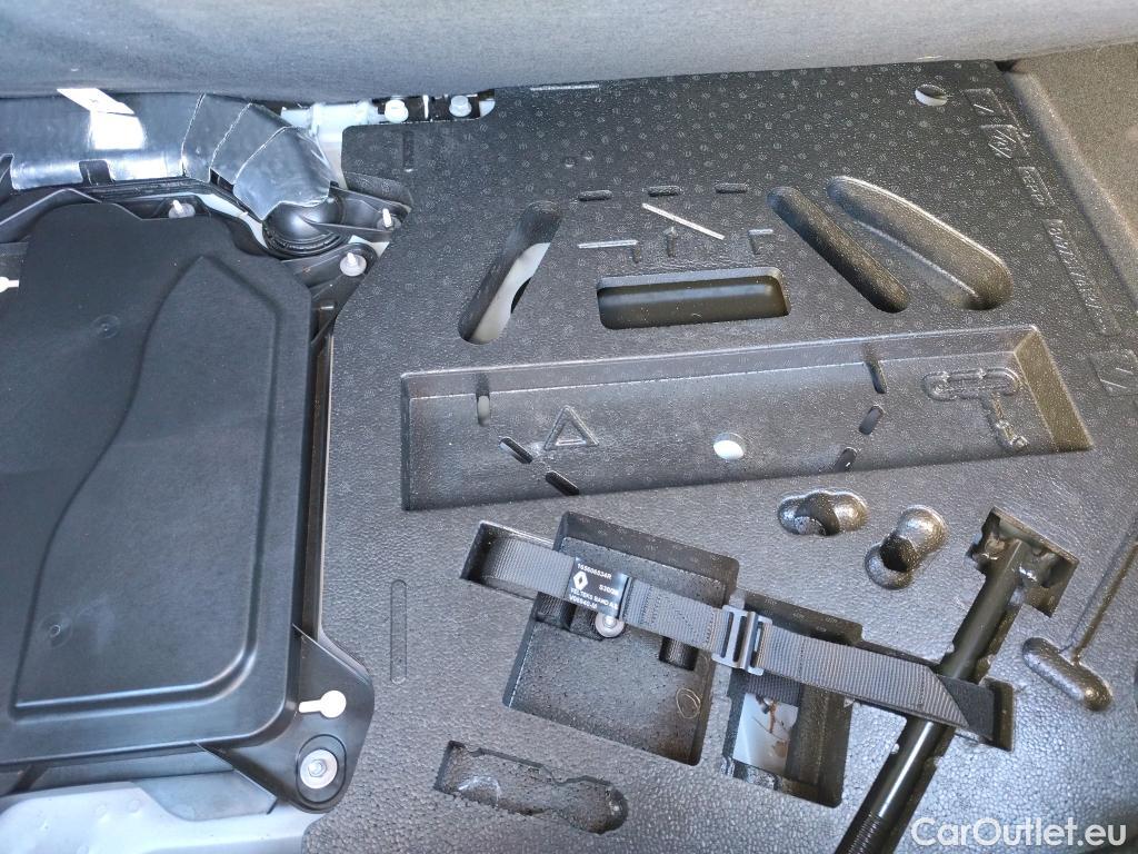  Renault  Clio  V Business 1.6 E-TECH Hybrid 140CV BVA6 E6d #11