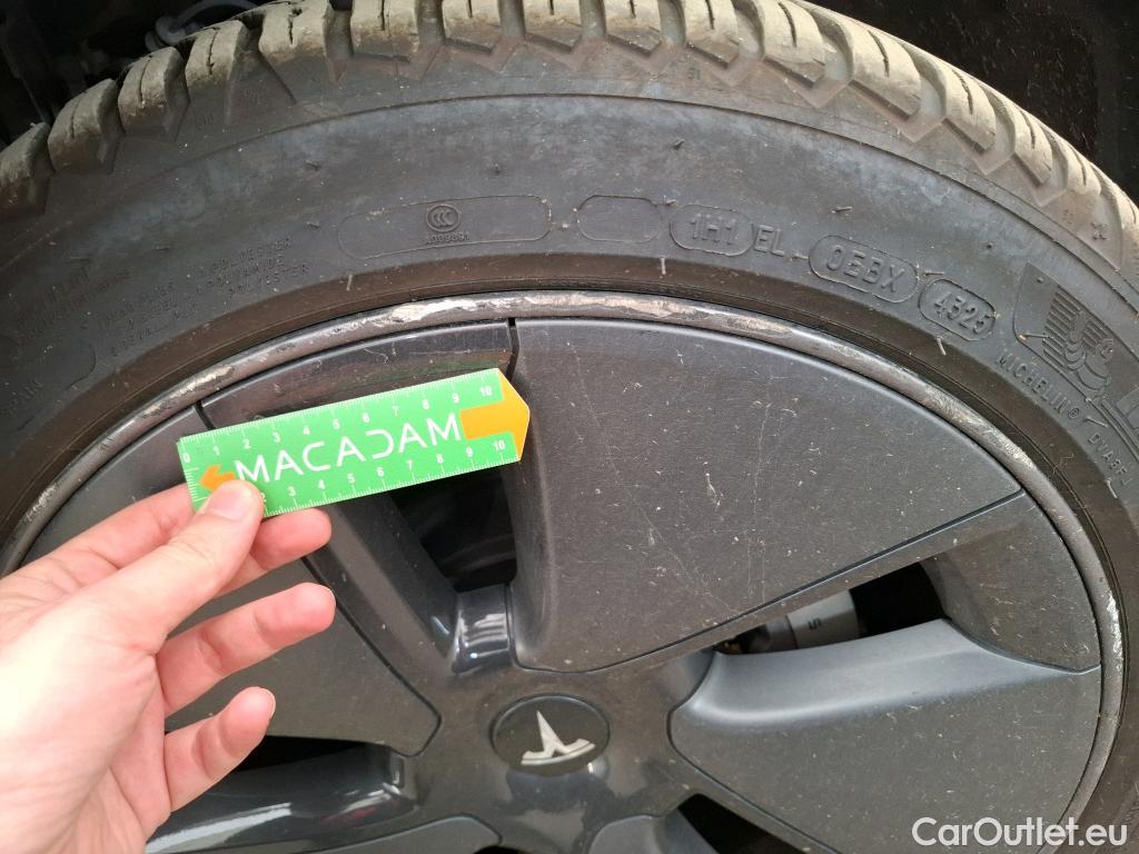  Tesla  Model 3 TESLA  / 2018 / 4P / Berline Long Range Dual Motor AWD #26