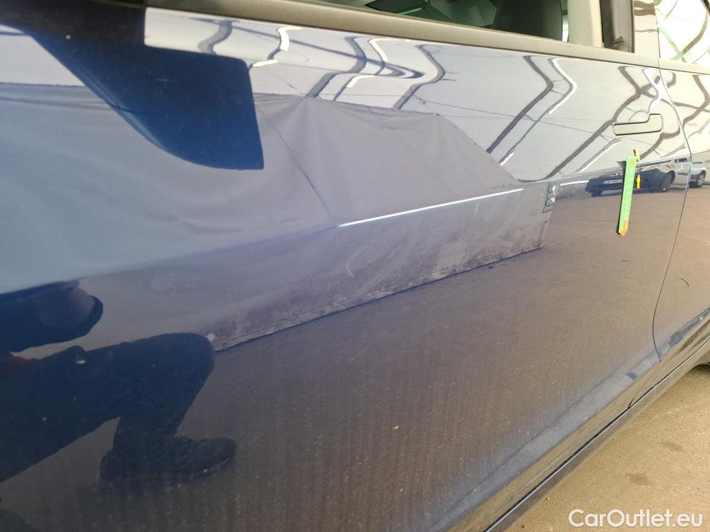  Tesla  Model 3 TESLA  / 2018 / 4P / Berline Long Range Dual Motor AWD #32