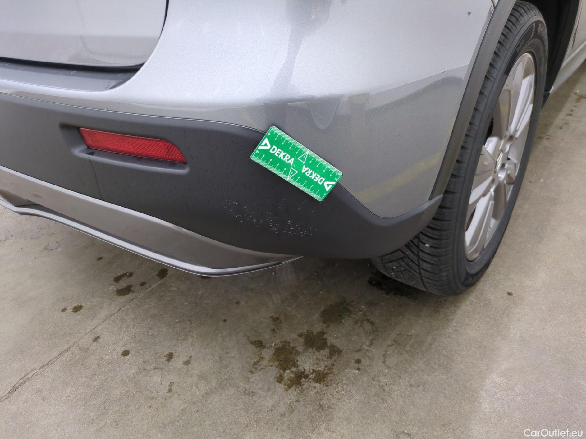  Land Rover  Discovery SUZUKI Vitara / 2015 / 5P / SUV 1.5 Dualjet hybrid PRIVILEGE AT #6