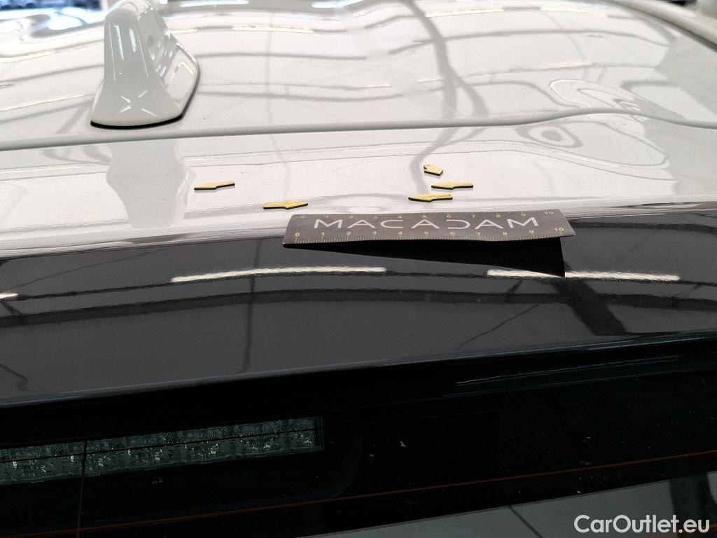  Toyota  Yaris TOYOTA  Hybride / 2019 / 5P / Berline Hybride 116h Dynamic Business Beyond Zer #37