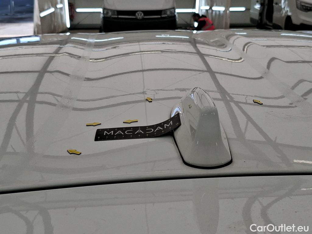  Toyota  Yaris TOYOTA  Hybride / 2019 / 5P / Berline Hybride 116h Dynamic Business Beyond Zer #6