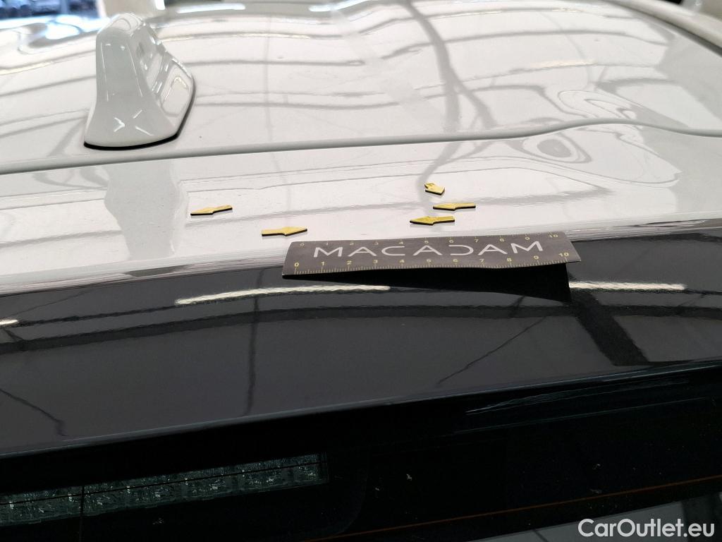  Toyota  Yaris TOYOTA  Hybride / 2019 / 5P / Berline Hybride 116h Dynamic Business Beyond Zer #38