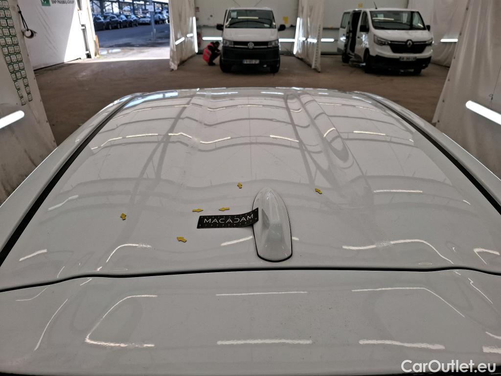  Toyota  Yaris TOYOTA  Hybride / 2019 / 5P / Berline Hybride 116h Dynamic Business Beyond Zer #1