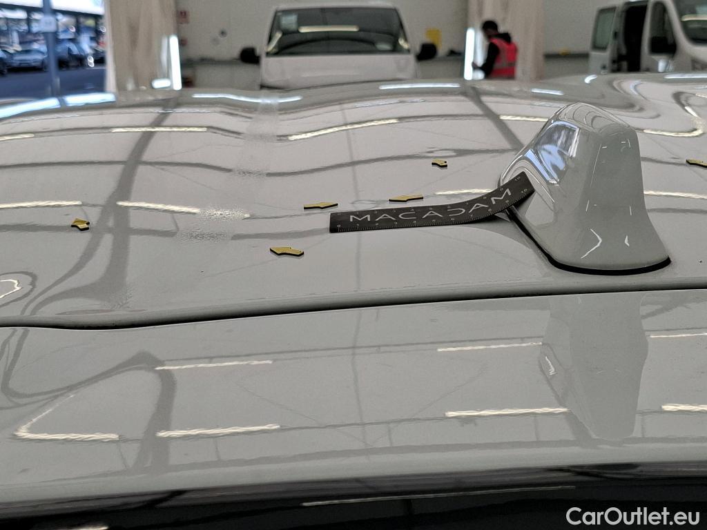  Toyota  Yaris TOYOTA  Hybride / 2019 / 5P / Berline Hybride 116h Dynamic Business Beyond Zer #3